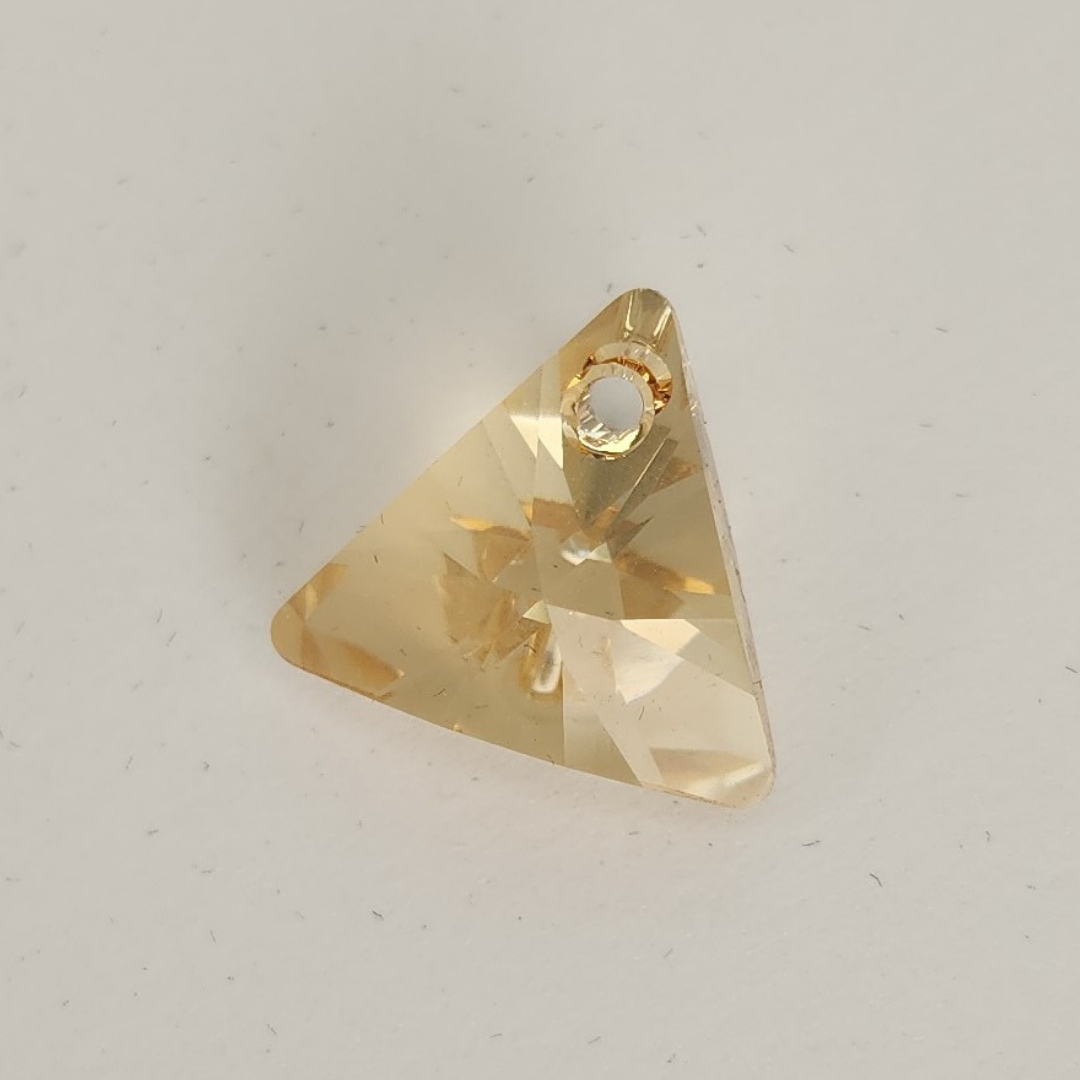 Triangle Pendant 16mm