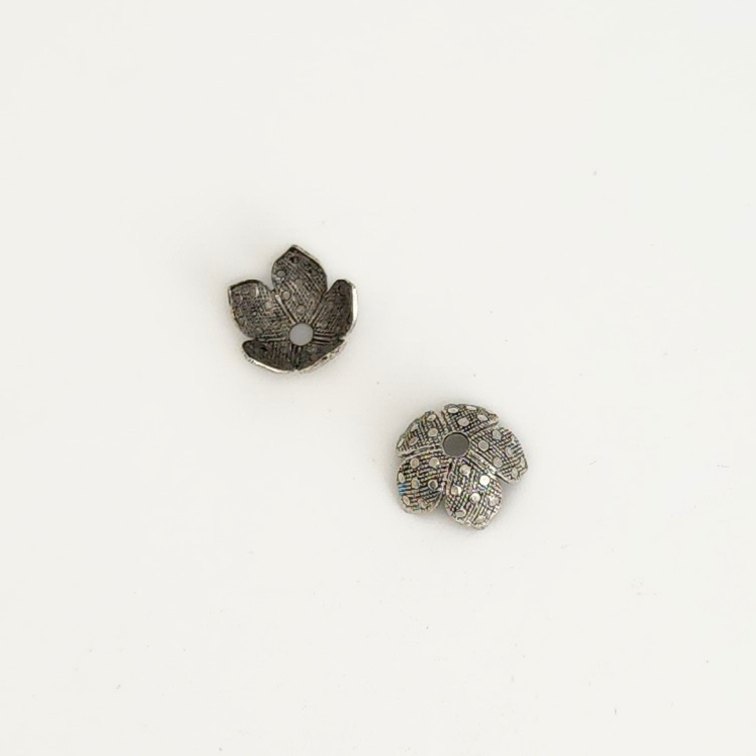Antique Silver 7 Dot Petal Bead Cap 8mm