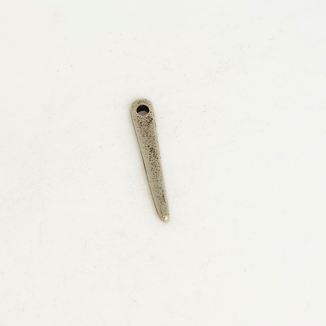 Pewter Skinny Spike 28mm