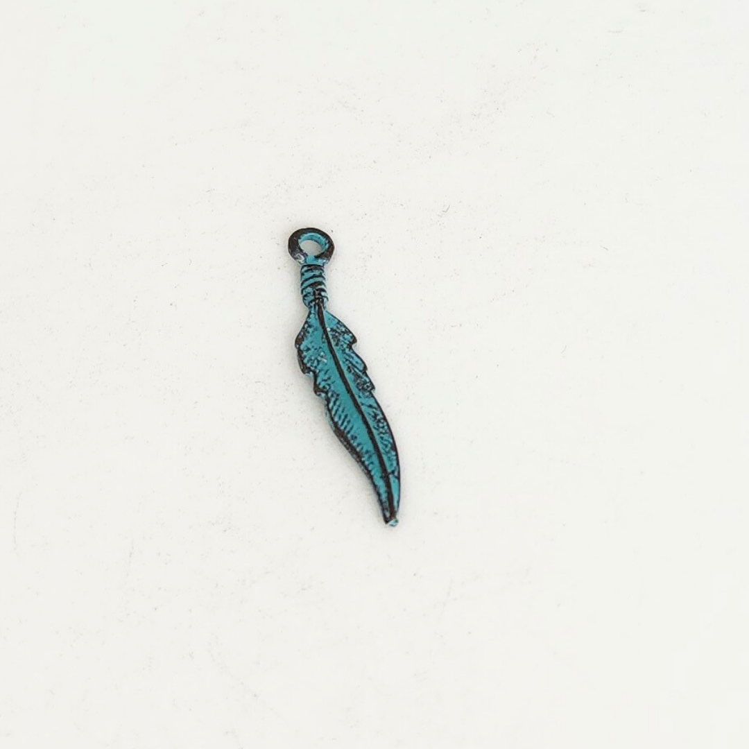 Green-Patina Feather 25mm
