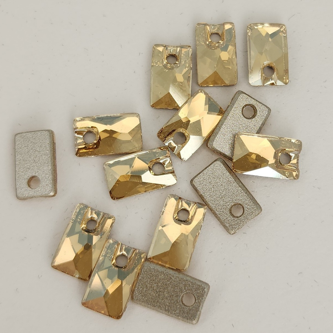 Lochrose 9x5.5mm