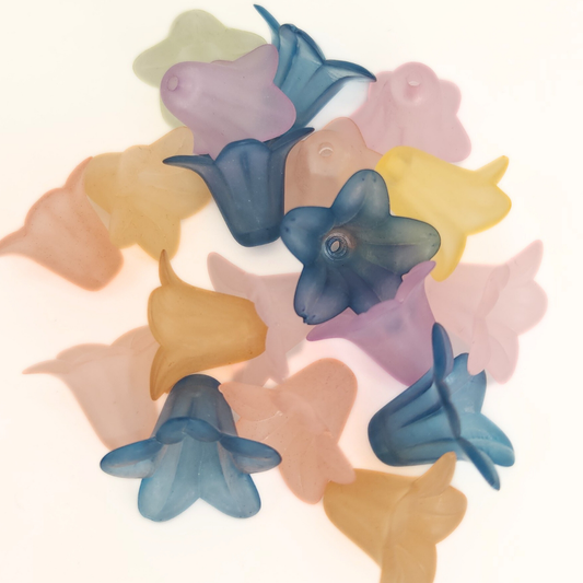 Frost Rainbow Mix Lily 18x12mm