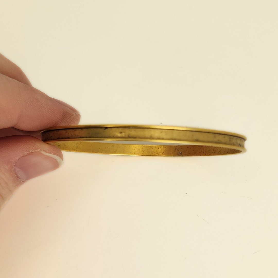 Narrow Channel Bracelet