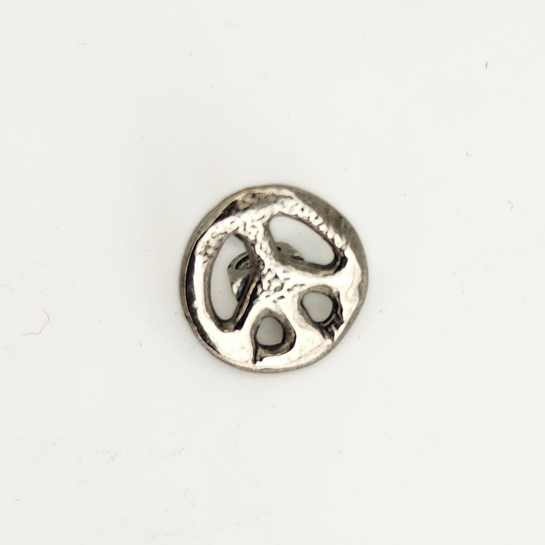 Antique Silver Peace Button 15mm
