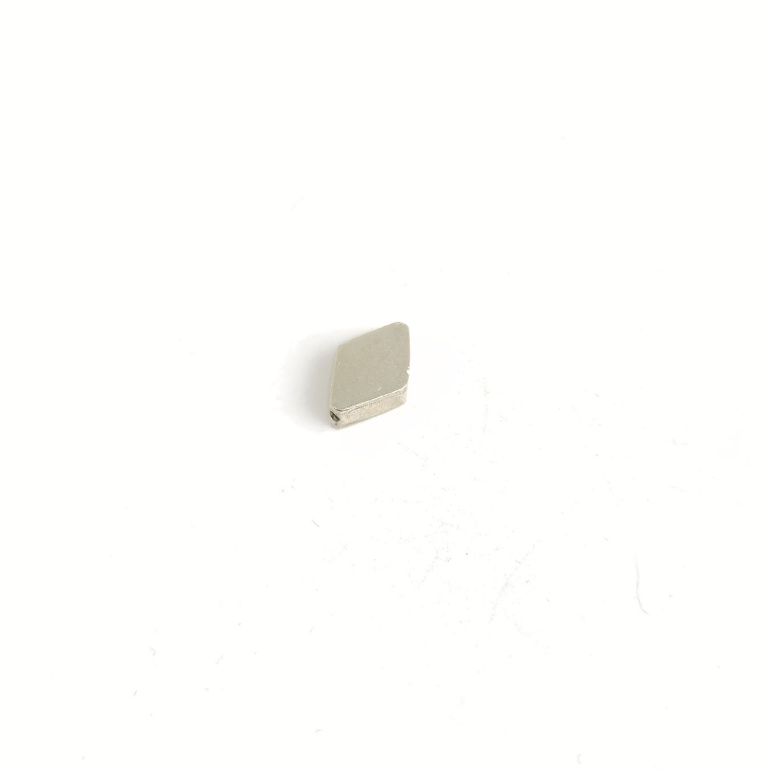 Flat Plain Diamond 14mm