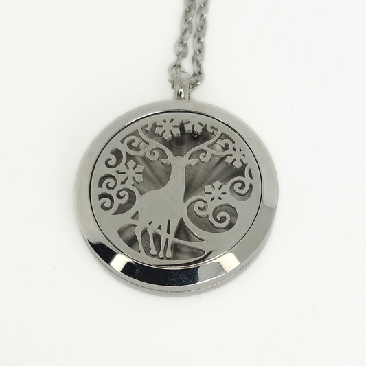 Reindeer & Snow Necklace 30mm