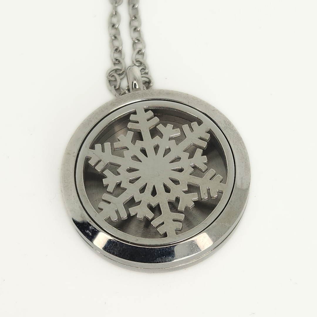 Snowflake Necklace 30mm