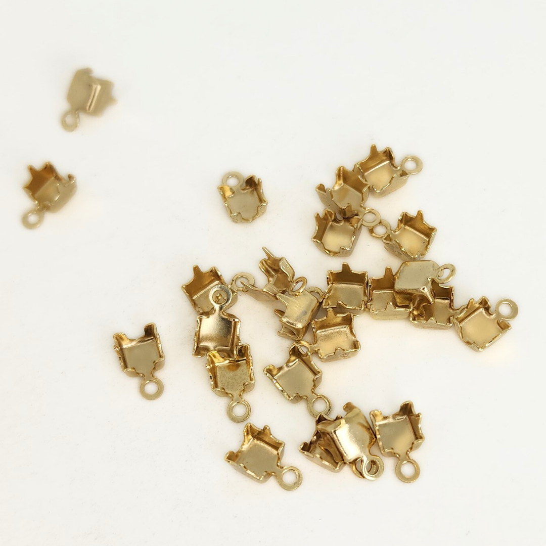 Rhinestone End Connector 4mm