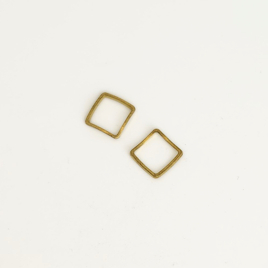 Cambered Square Connector 10mm