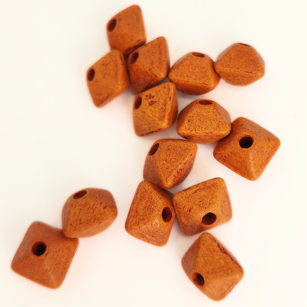 Octahedron 11mm