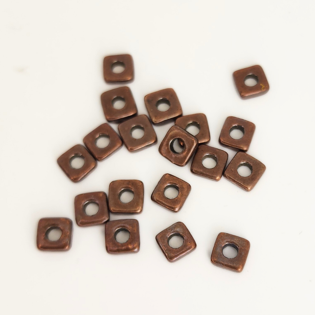 Large Hole Square Disc 6mm