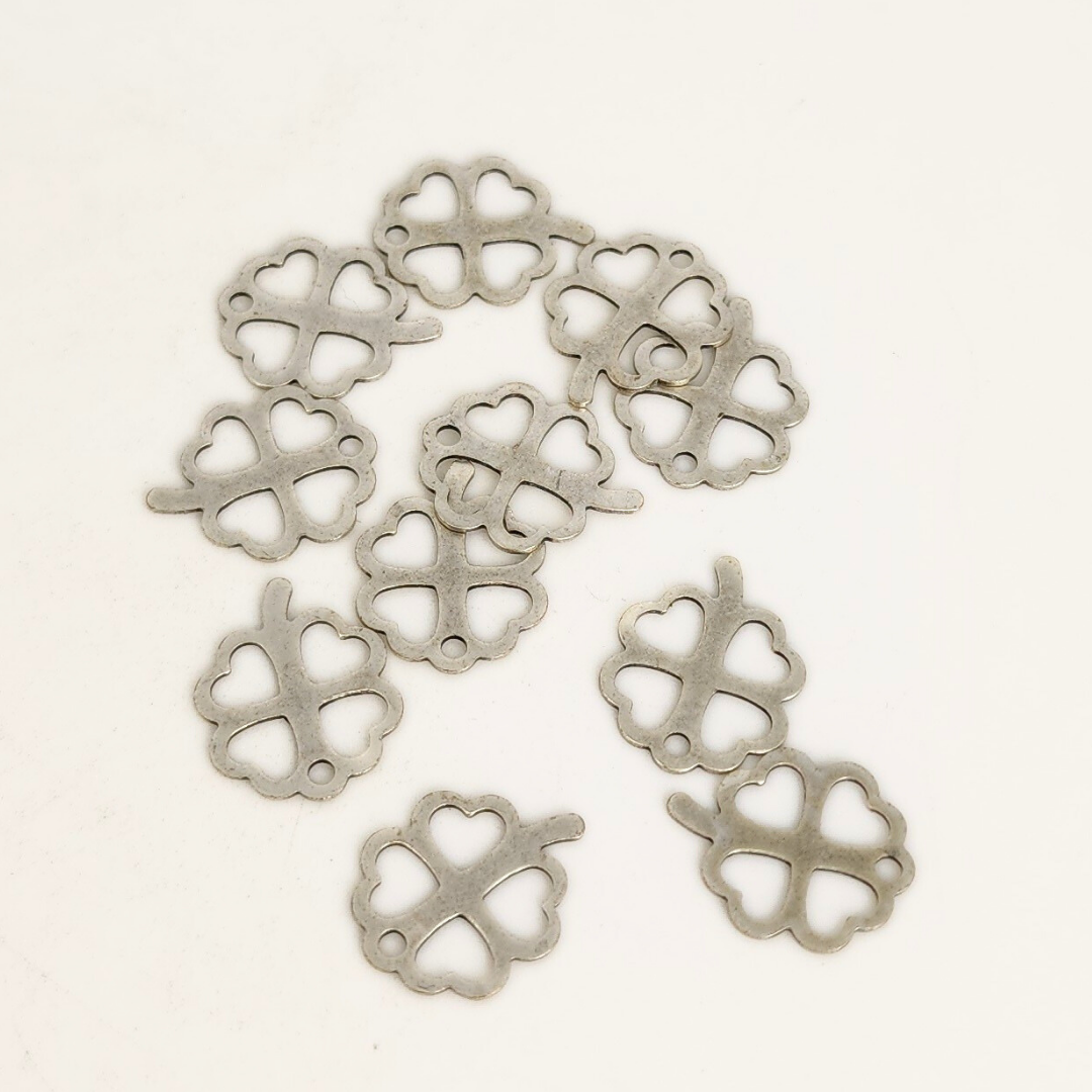 Silver Clover Frame 13x10mm