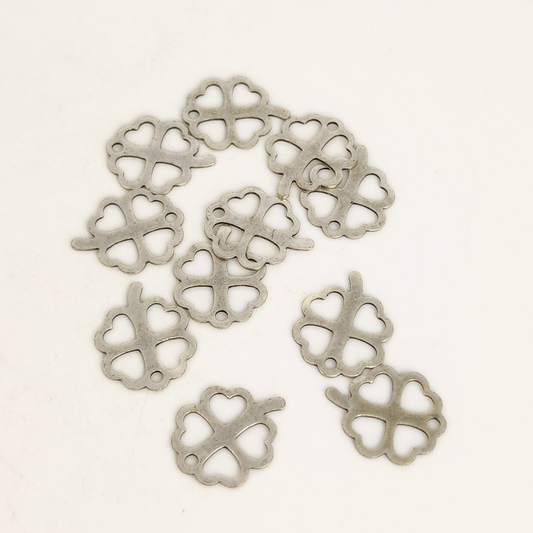 Silver Clover Frame 13x10mm