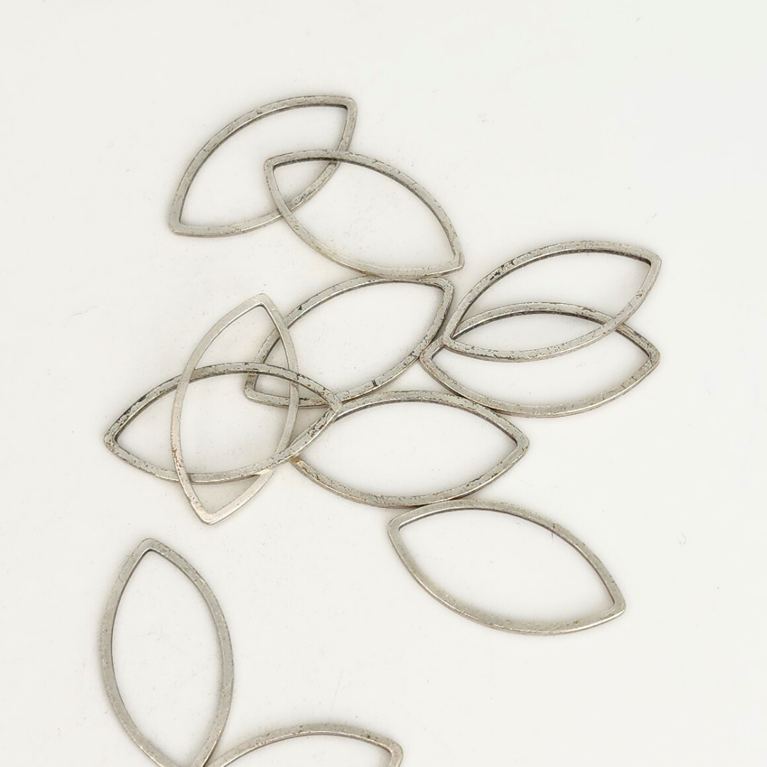 Marquise Frame 22mm