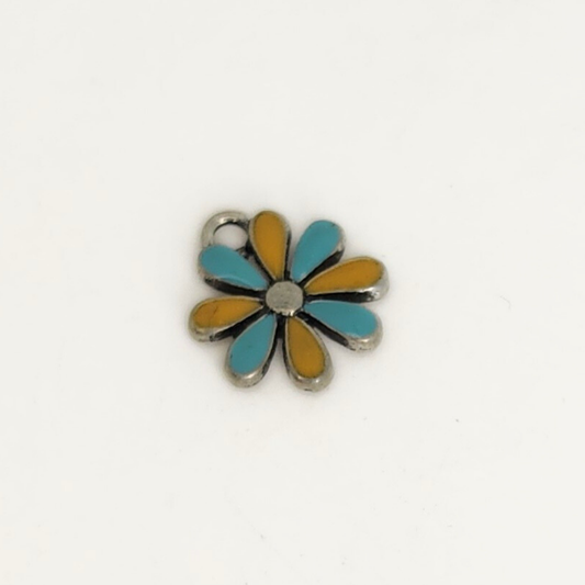 Daisy Charm 15mm