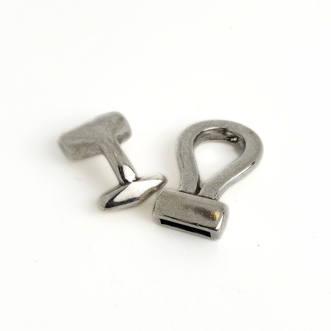 Antique Silver Oval Loop & Bar Clasp