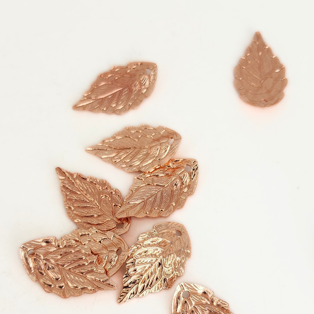 Leaf 18x10mm