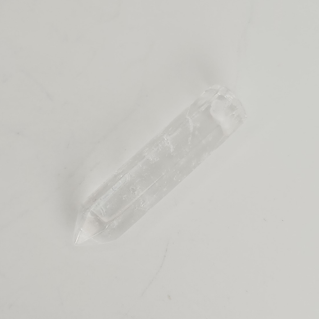 Petite Hexagonal Point Pendant 6x26mm