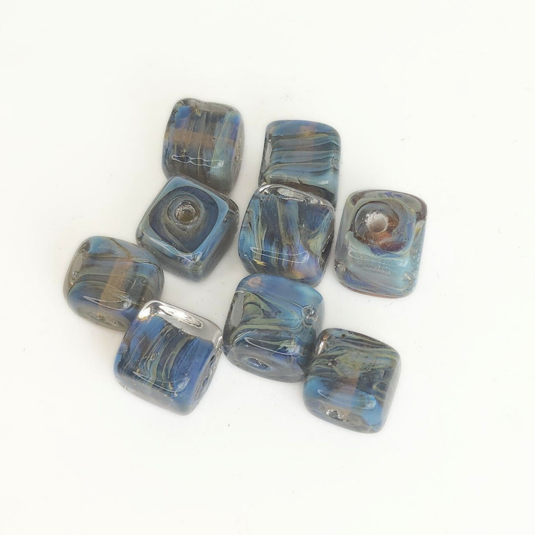 Large Dice