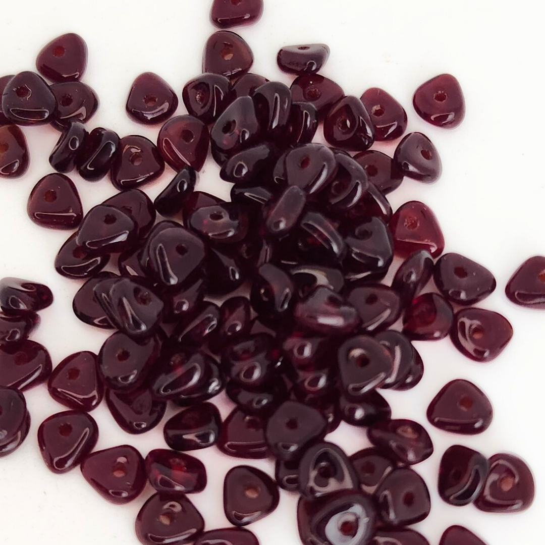 Glass Chips 3x6mm