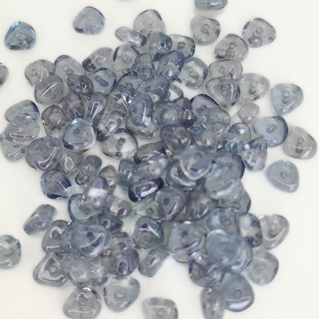 Glass Chips 3x6mm