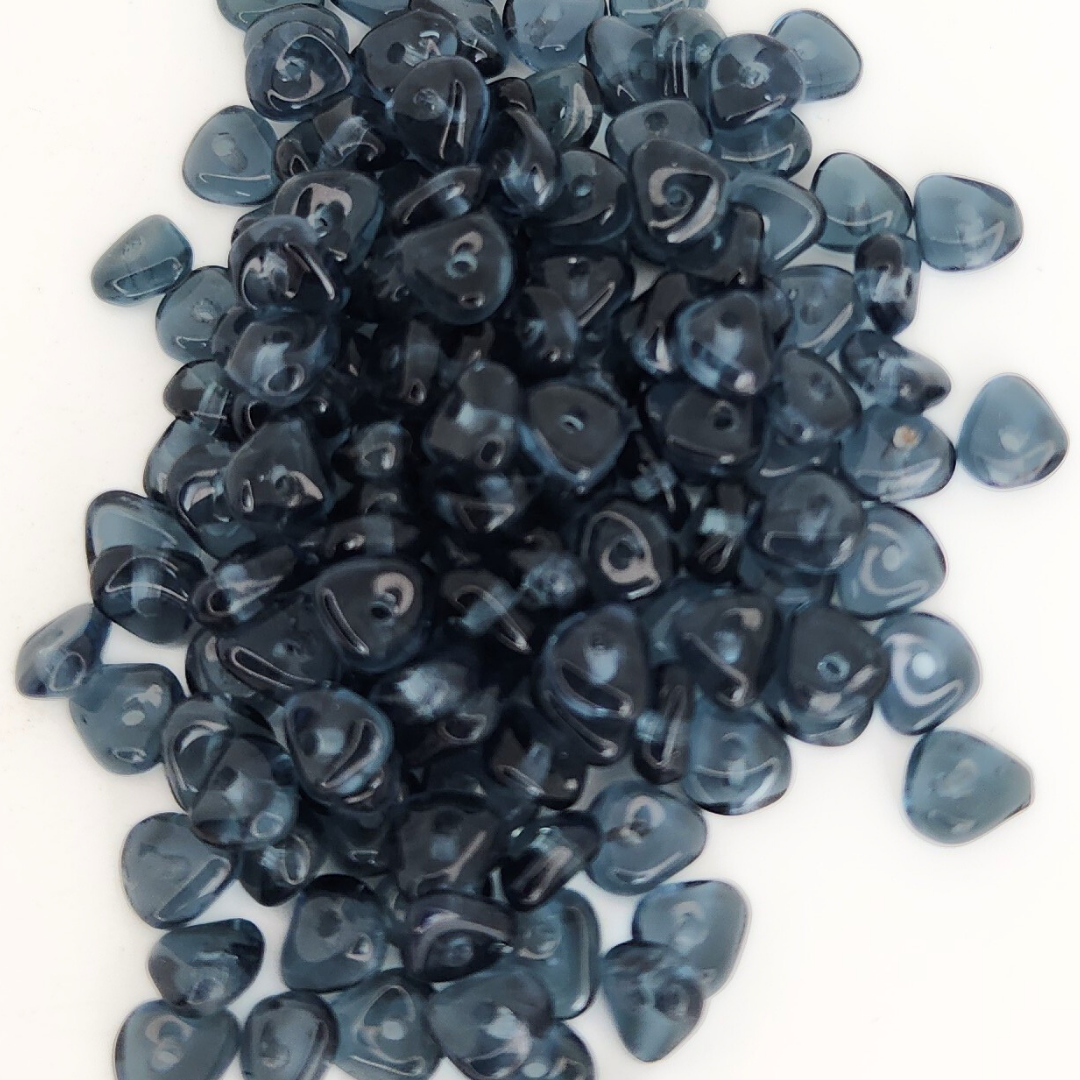 Glass Chips 3x6mm