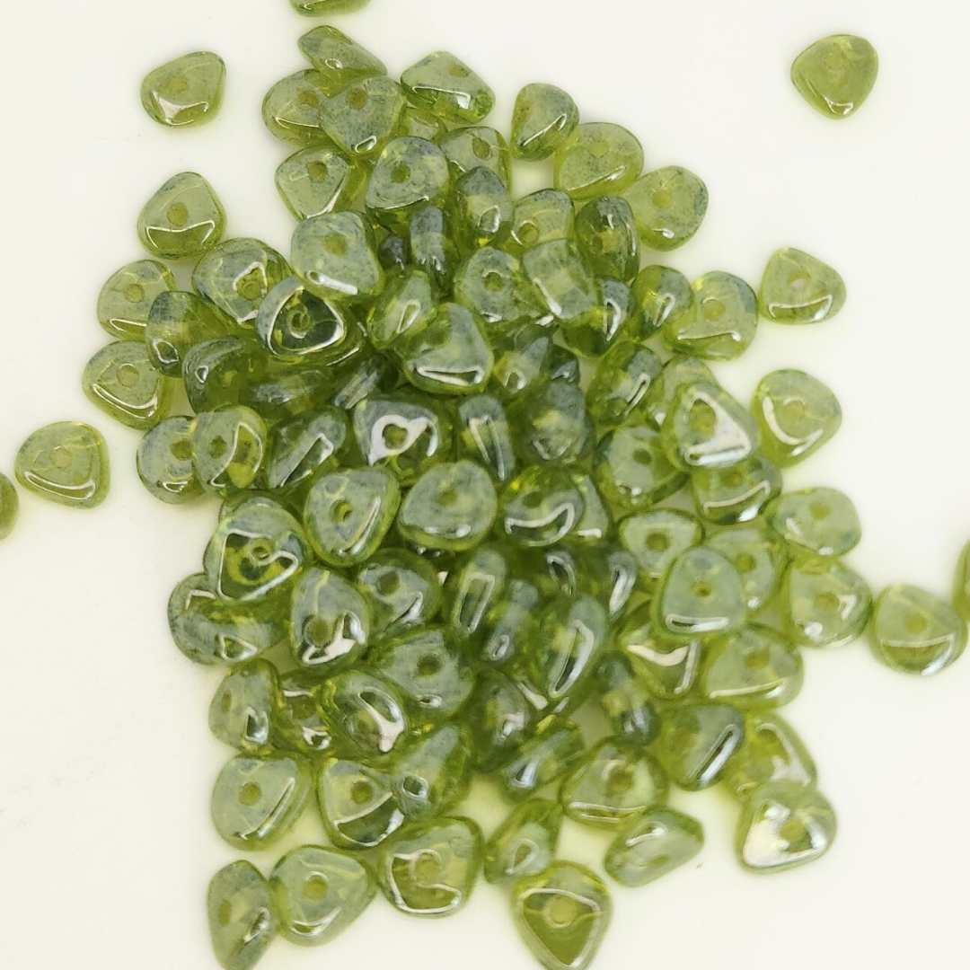Glass Chips 3x6mm