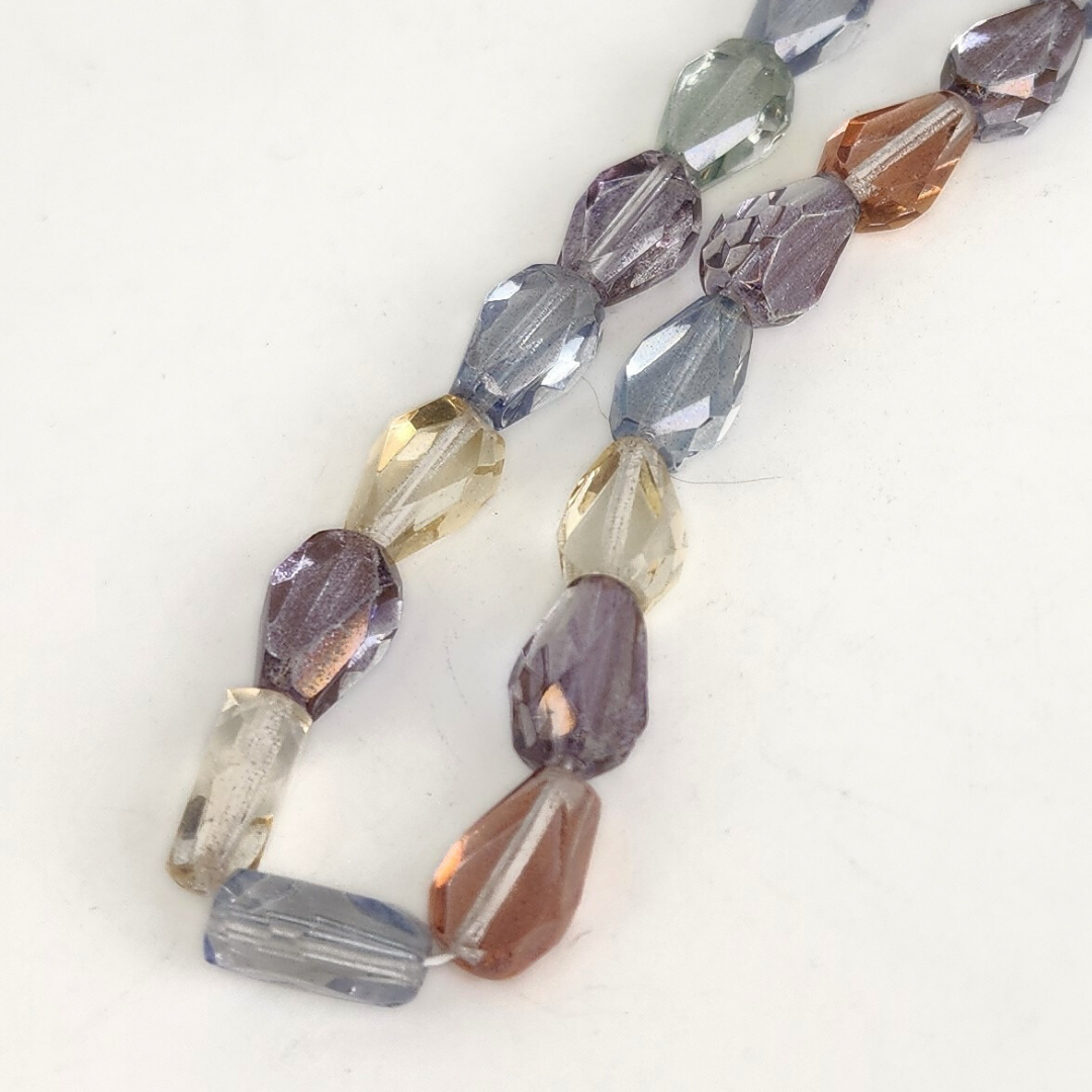 Pastel Luster Mix Teardrop 10x7mm