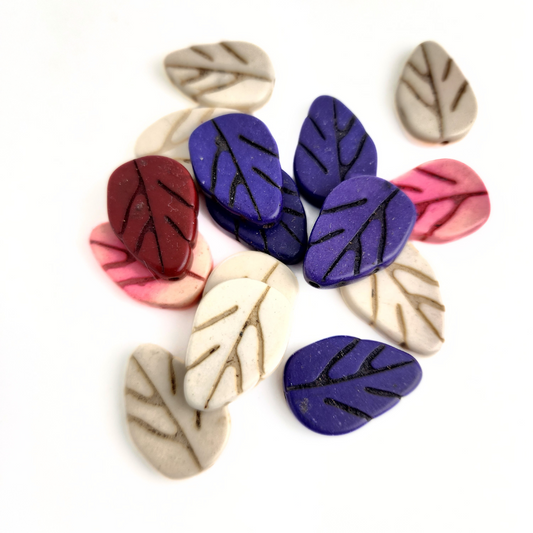 Magnesite Leaf 20mm