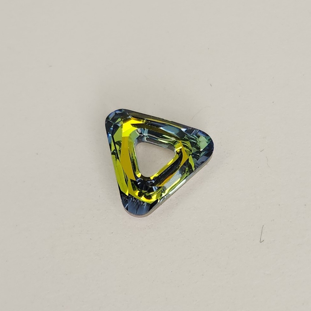 Cosmic Triangle 14mm