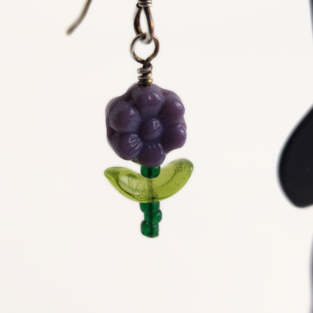 Purple Daisies Earring Kit