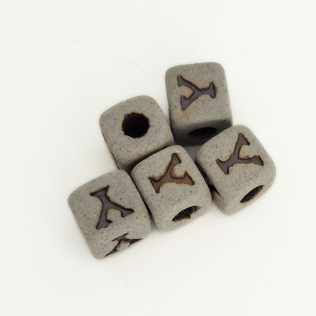 Ceramic Letters 8.5mm
