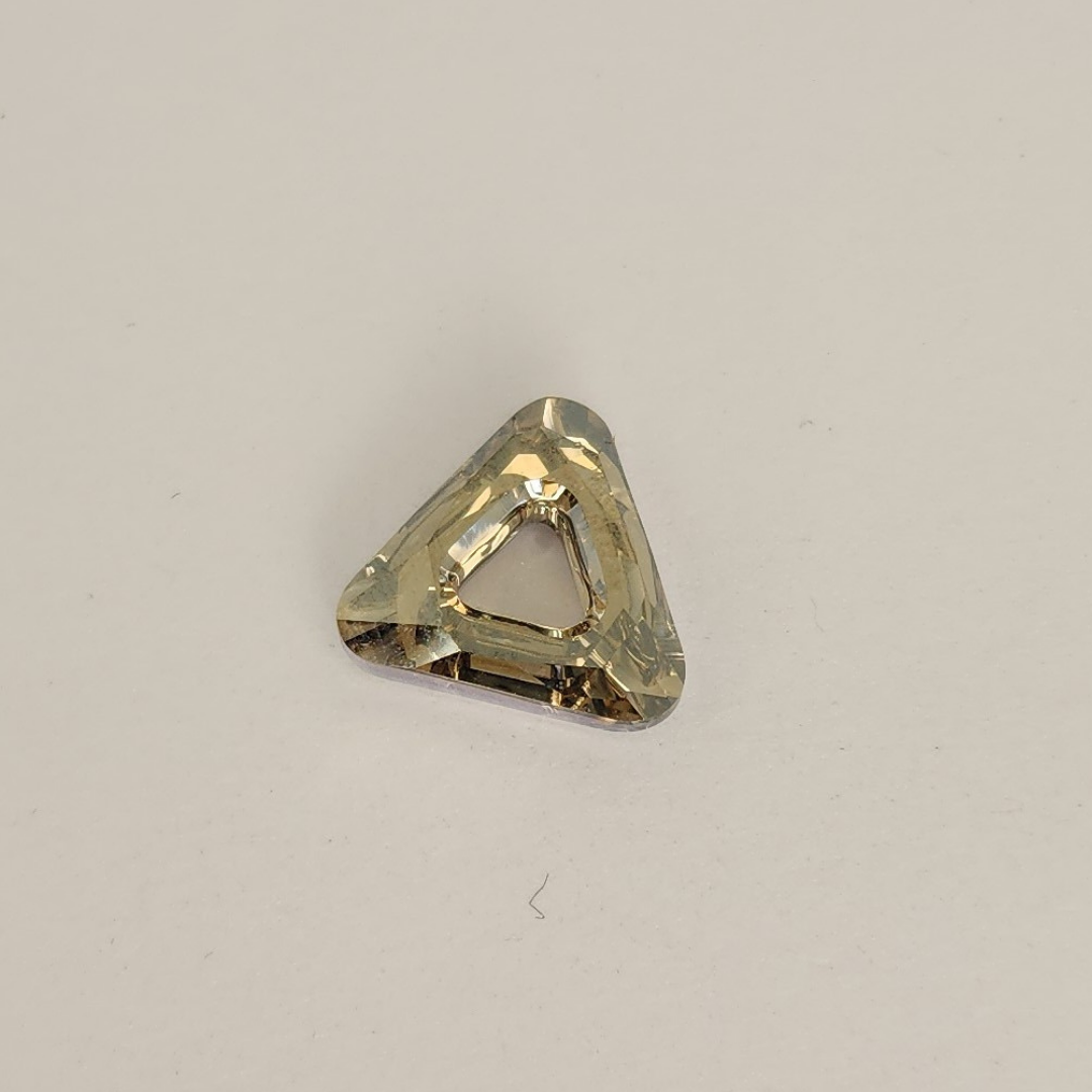 Cosmic Triangle 14mm