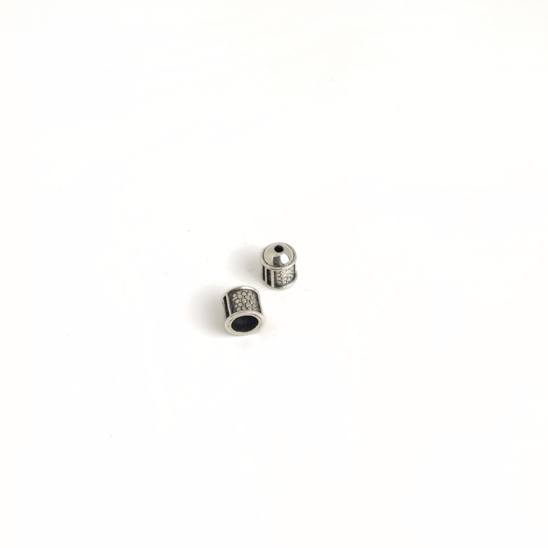 Triple Lines Bullet End Cap