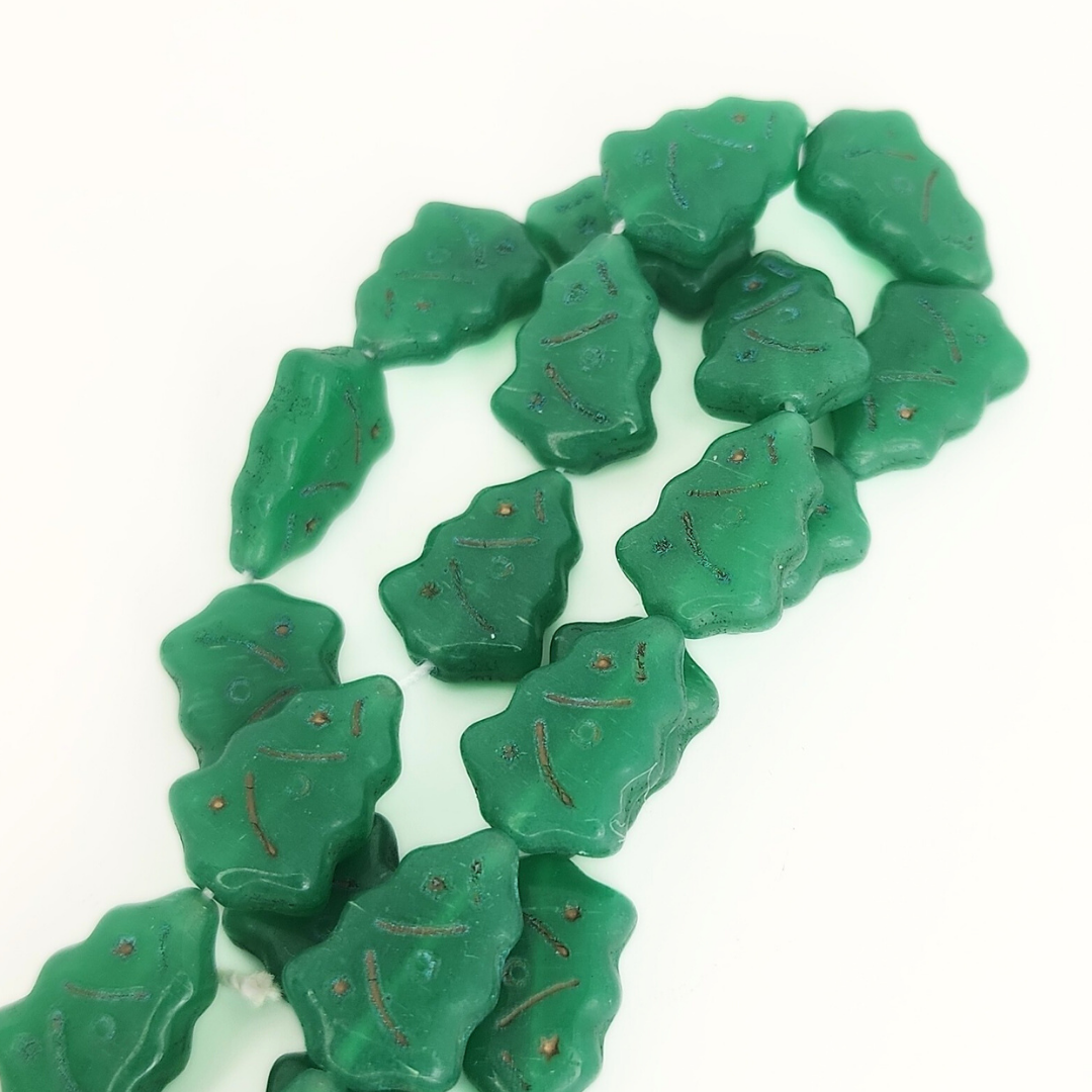 Christmas Tree 17x12mm