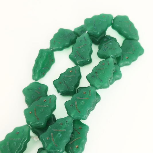 Christmas Tree 17x12mm
