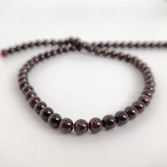 Garnet Round 6mm