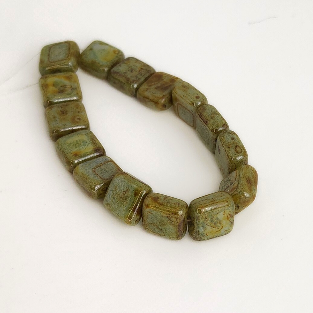 Luster Opaque Green Stone Flat Square 8x8mm