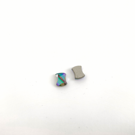Curvy Flat Back 7x5.5mm