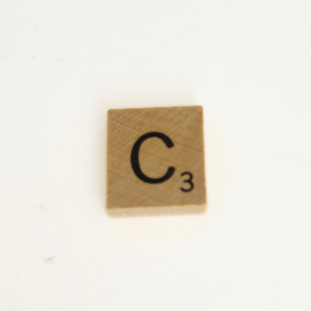 Scrabble Tile