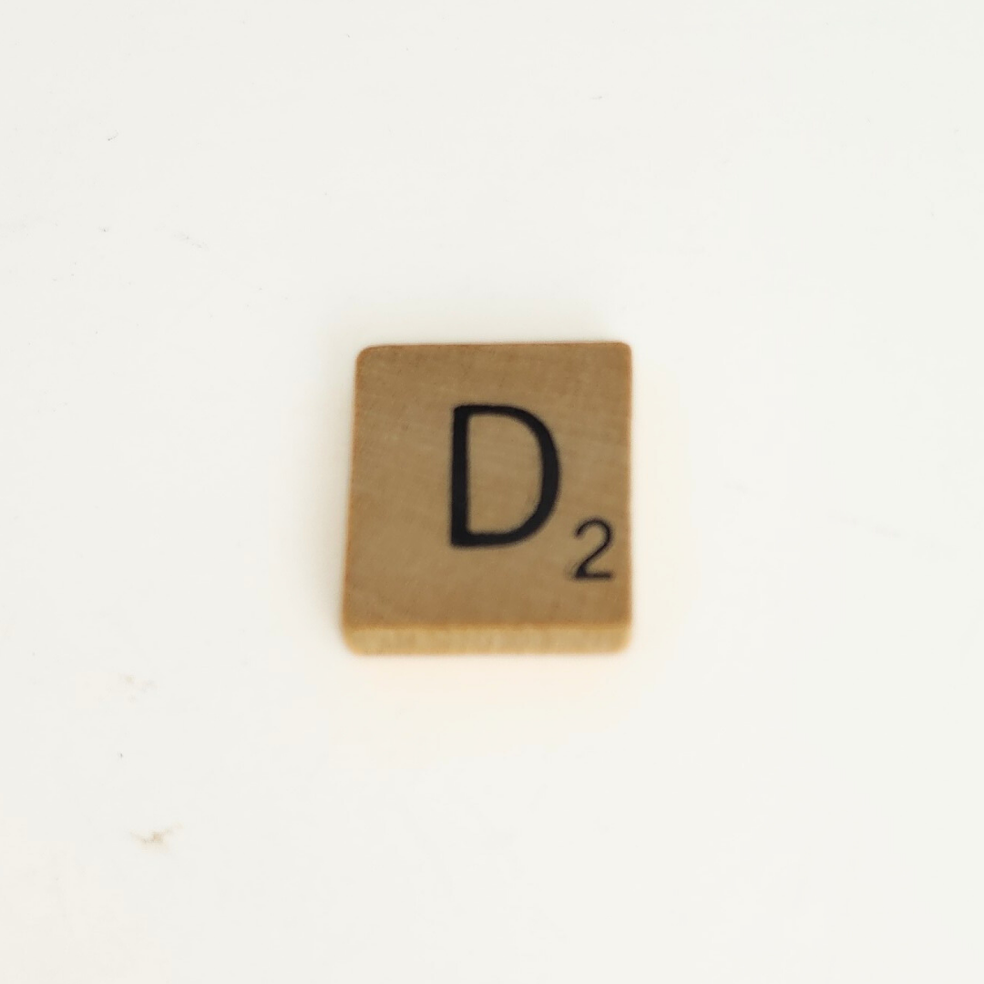 Scrabble Tile