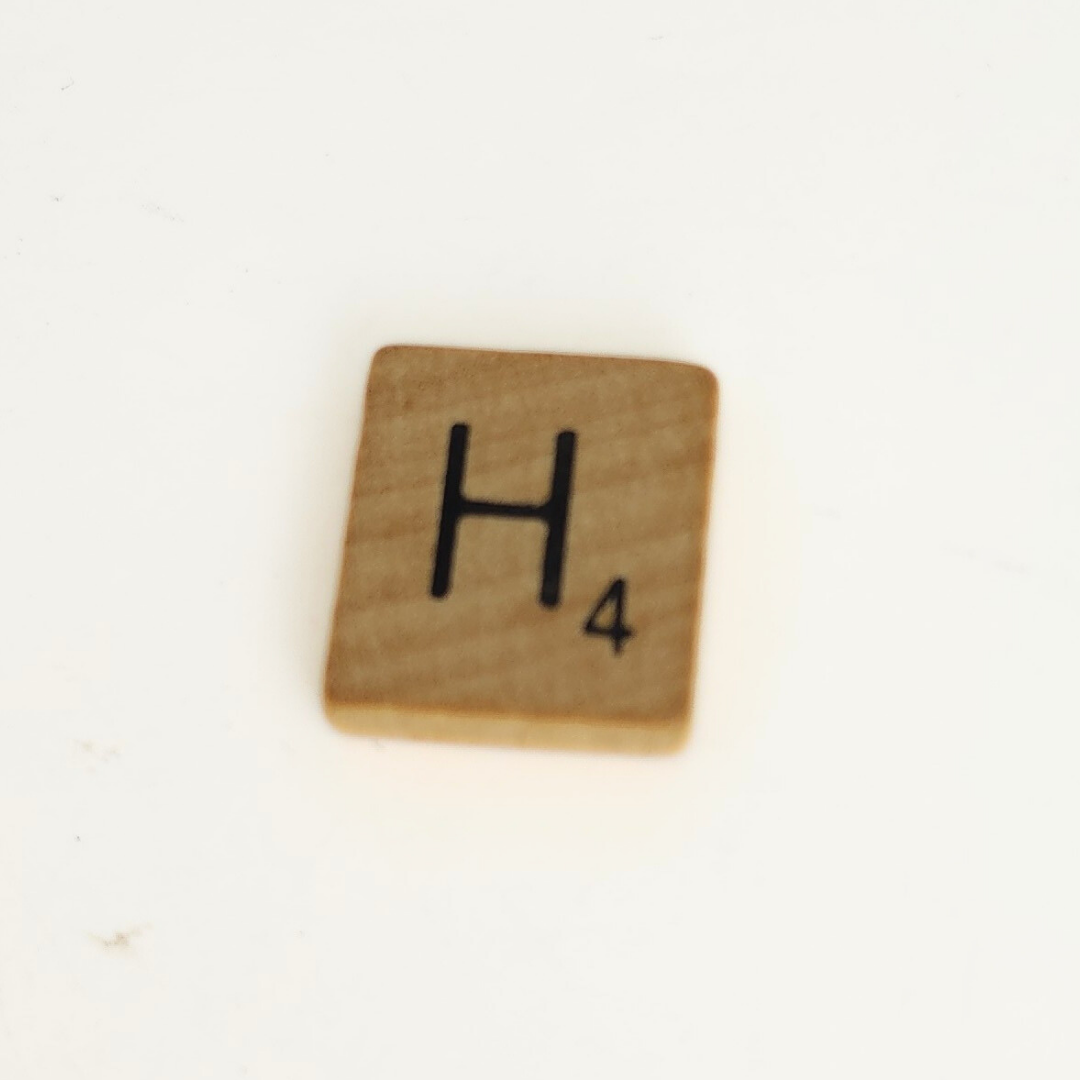 Scrabble Tile