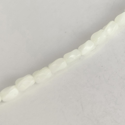 Pale Yellow Pearl Twist 7x5mm