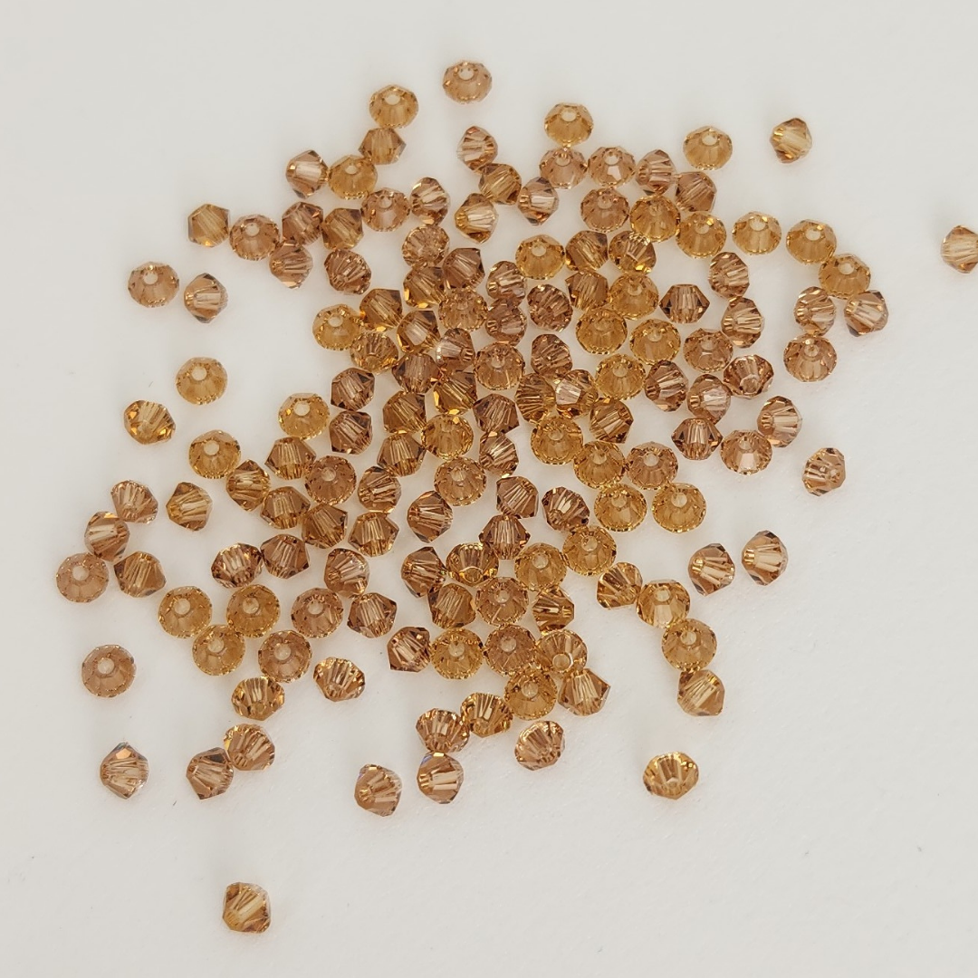 Bicone 3mm A-M