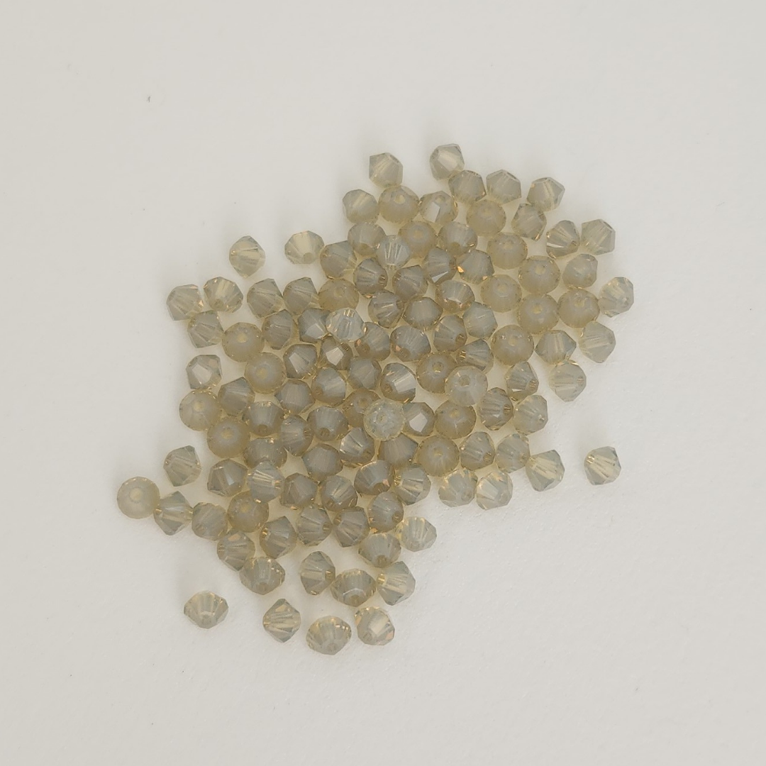 Bicone 3mm A-M