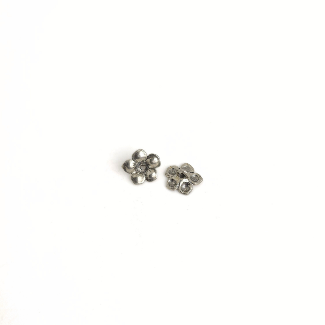Open Flower Drop 12mm