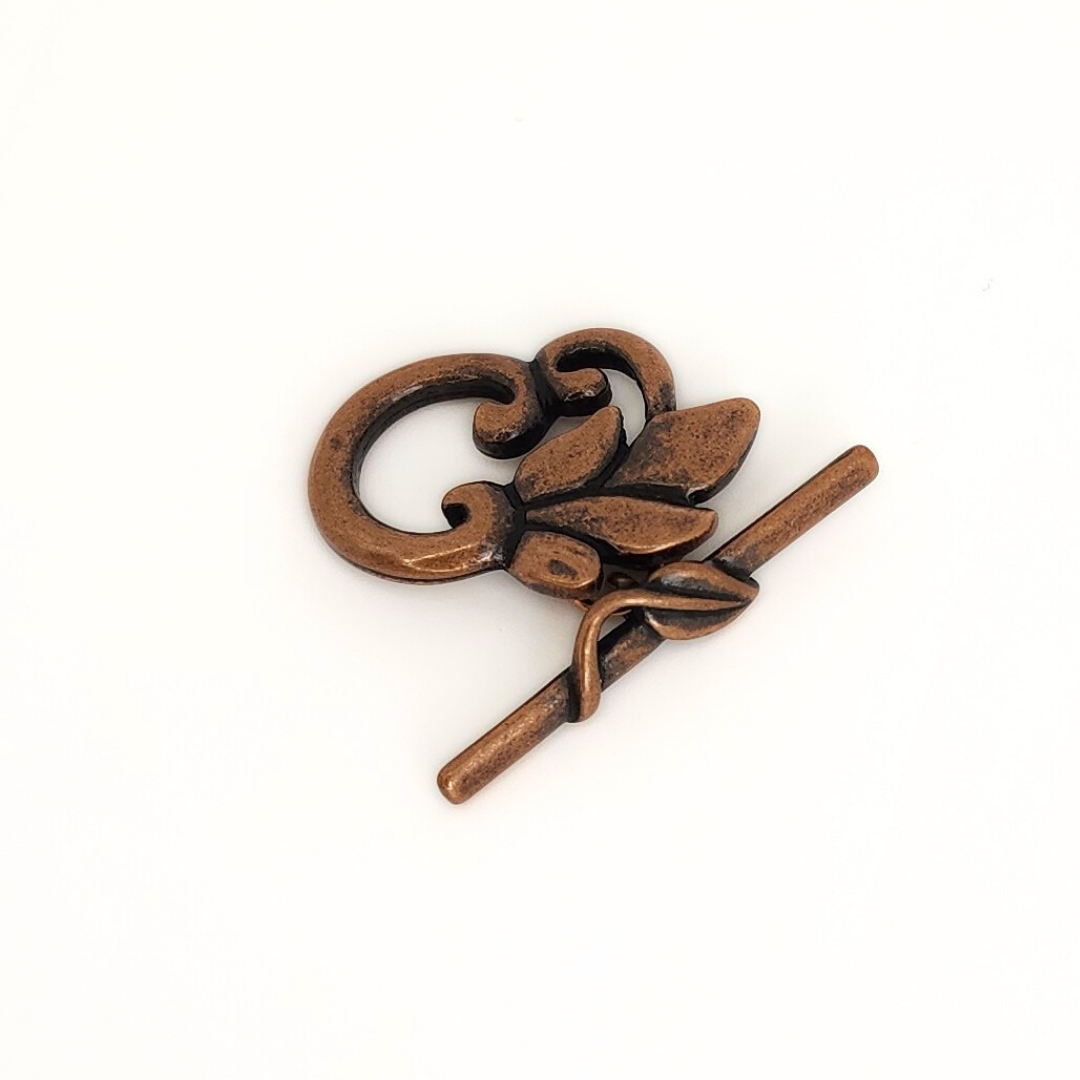 Toggle Leaf 25x19mm