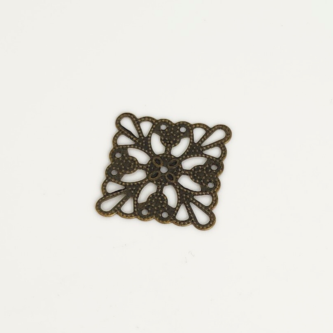 Filigree Square 24x24mm