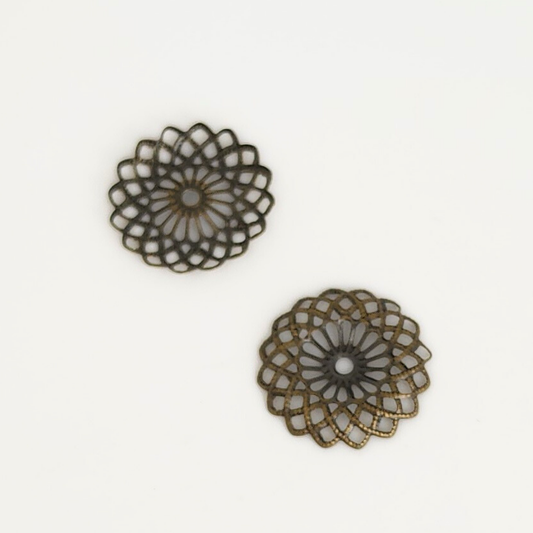 Filigree Round Curved 22mm