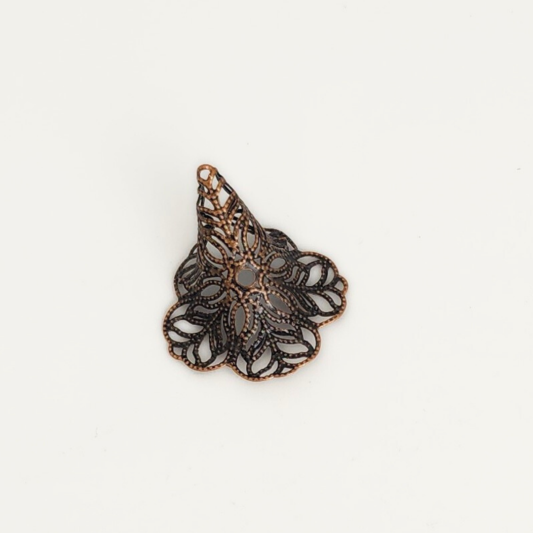 Filigree Cornucopia 27x24mm